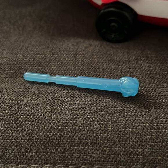 💦 PAW Patrol Aqua Pups Marshall Transforming Dolphin Vehicle with Figurine - Picture 4 of 5